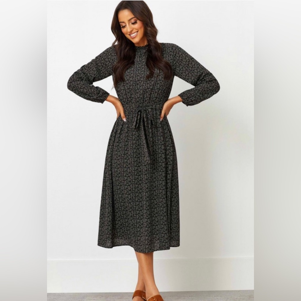 NEVER WORN Round Shirred Neckline Long Sleeves Polyester Midi Dress